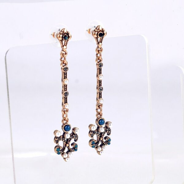 Vintage gold color Drop Earrings Indian Jewelry Crystal Dangle Earrings For Women Wholesale Factory 2