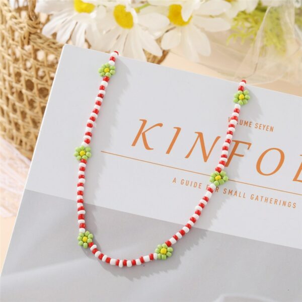New Lovely Daisy Flower Colorful Beads Pearl Clavicle Choker Necklace for Women Girls Spring Summer Jewelry Wholesale 5