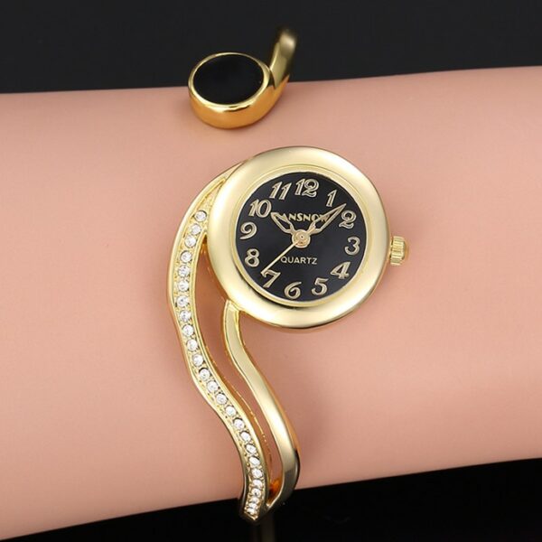 Women's Watches 2022 Luxury Bracelet Watch Gold Silver Dial Small Dial Dress Quartz Wristwatch Gift for Women reloj mujer 1