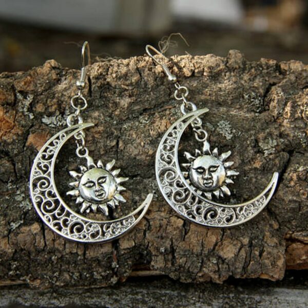 New Wiccan Sun Moon Earring Creative Gift For Women Festival Jewelry Charm Celestial Charm Sun Hippie Fashion 2021 Statement 3