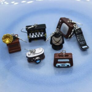 New Retro Nostalgic Home Appliance Funny Simulation Camera Phonograph Radio Earrings Female Fashion Creative Jewelry Gifts 1