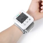 LCD Display Upper Arm Automatic Blood Pressure Monitor Wrist Sphygmomanometers BP Monitor Heart Rate Pulse meter 5