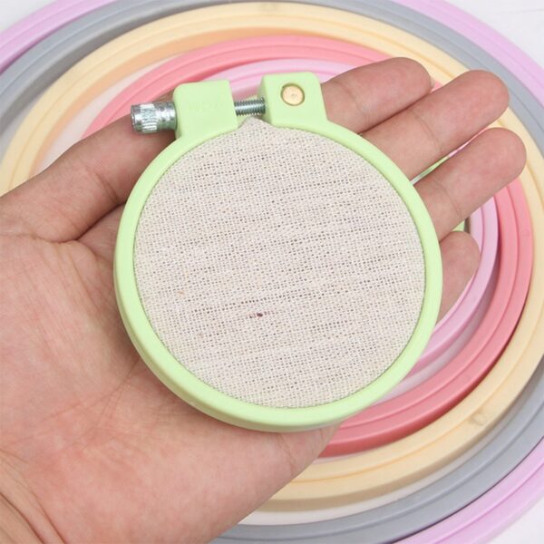 Embroidery Hoops Embroidered Stretch Tool Random Color Hand Sewing Accessories Embroidered Hoop Circles  Embroidery Frame Ring 4