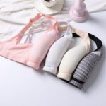 Women Wireless Baby Feeding Bra Full Bust Adjustable Straps Nursing Soft Maternity Bra Front Button Closure Breast Feeding Bra 4
