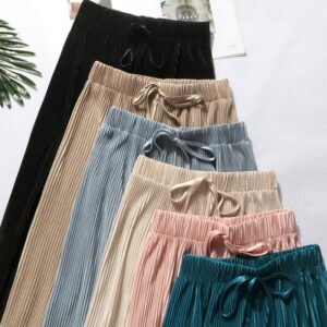 2022 Women's Pleated Loose Ice Silk Korean Casual Cropped Pants Wide Leg Trouse Home Classic Sports Wear Girls Clothes Black Top 2