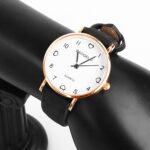 Women's Simple Vintage Watches for Women Dial Wristwatch Leather Strap Wrist Watch High Quality Ladies Casual Bracelet Watches 3