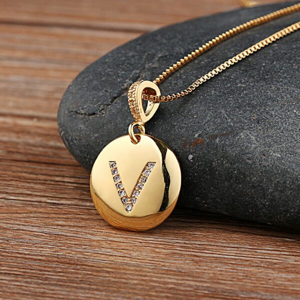 Top Quality Women Girls Initial Letter Necklace Gold 26 Letters Charm Necklaces Pendants Copper CZ Jewelry Personal Necklace 5